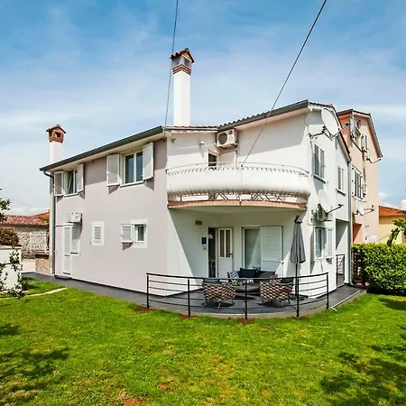 Margita - Free Parking Apartman Rovinj